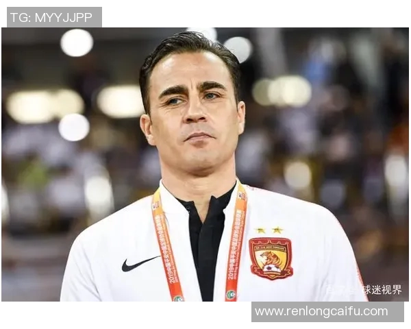 足球明星剃光头挑战赛视频引发热议球迷纷纷模仿追随潮流